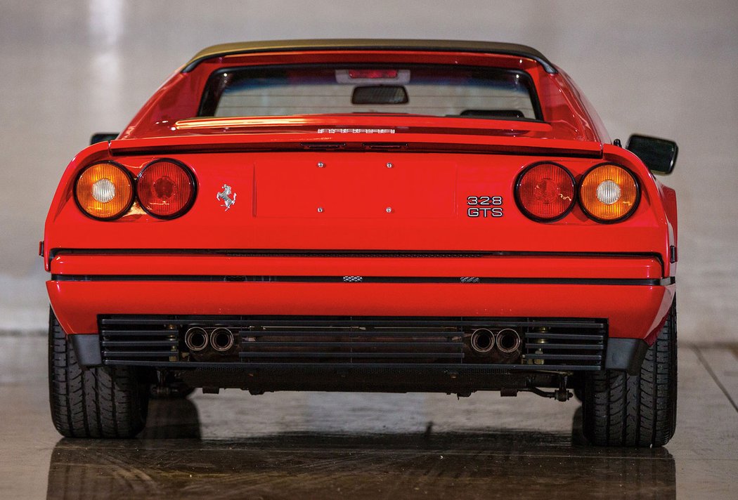 Ferrari 328 GTB/GTS (1985-1989)