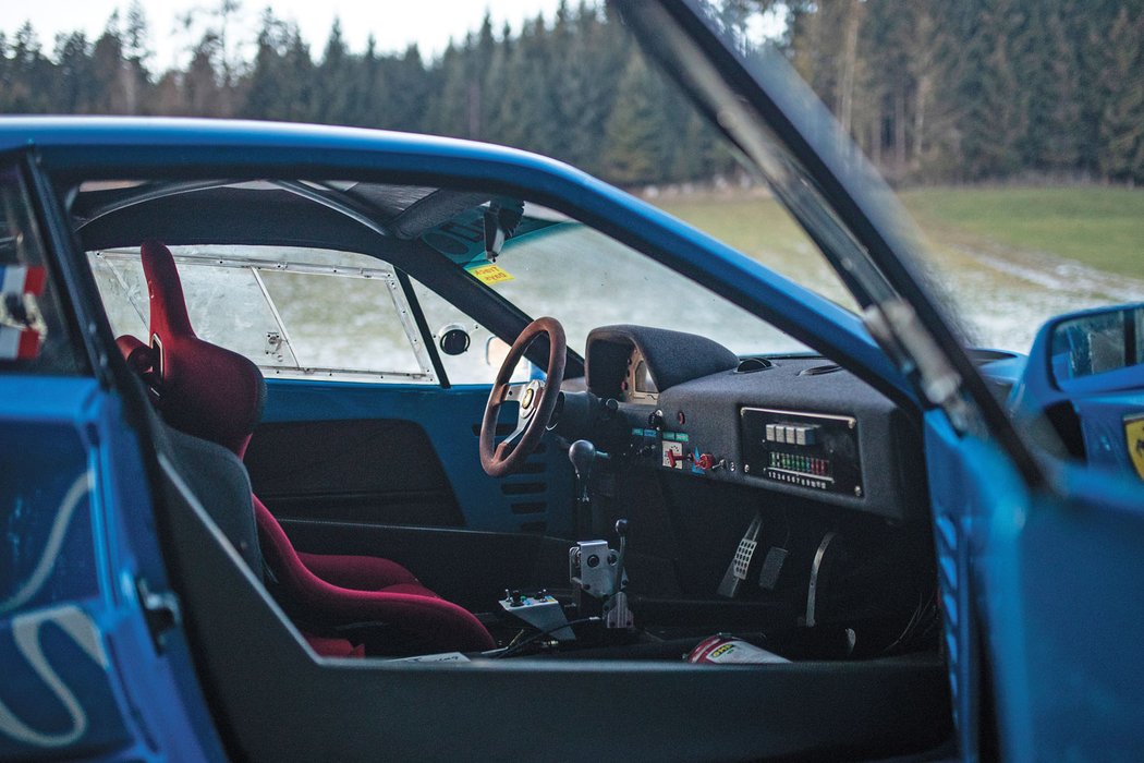 Ferrari F40 LM