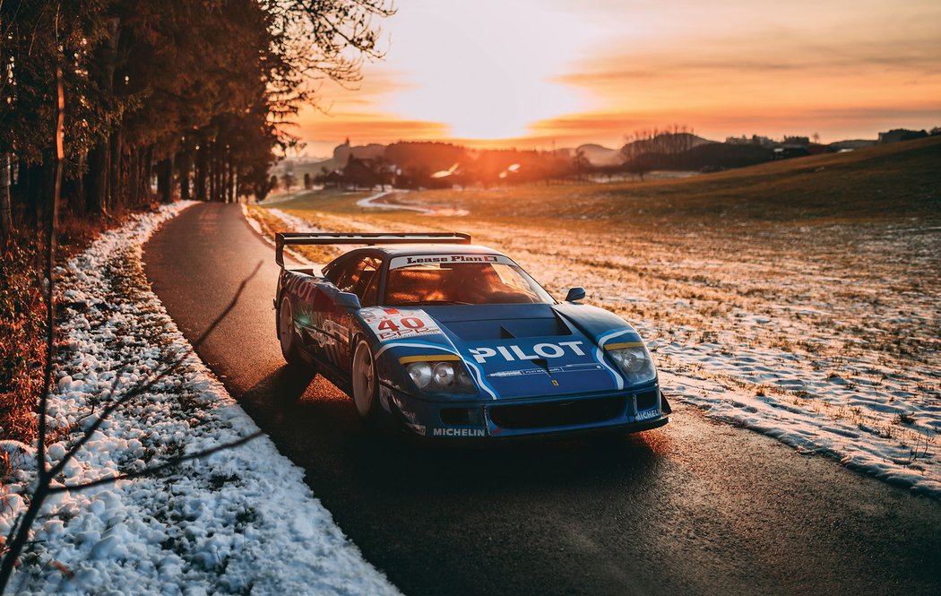 Ferrari F40 LM