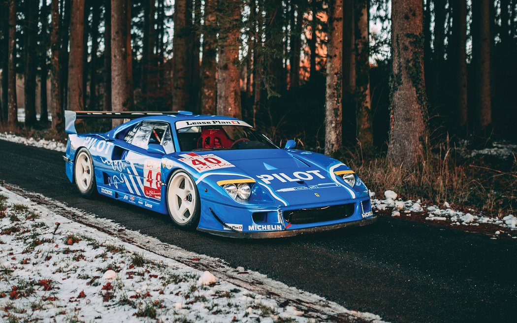 Ferrari F40 LM