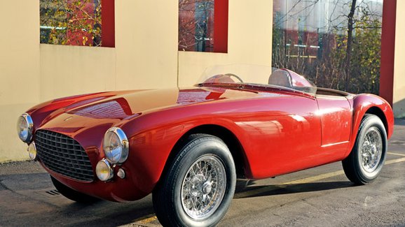 Ferrari Classiche zrenovovalo vzácný model 212 Export Coupe Vignale
