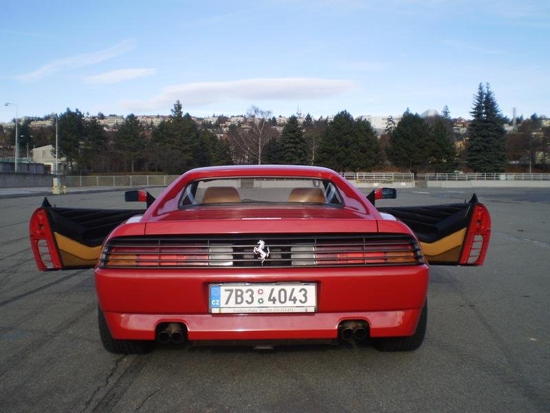 Ferrari 348