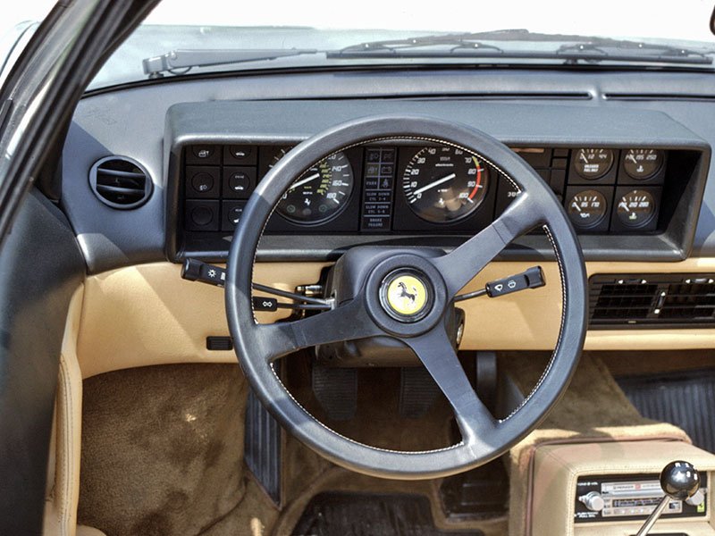 Ferrari Mondial 8 Cabriolet (1983)