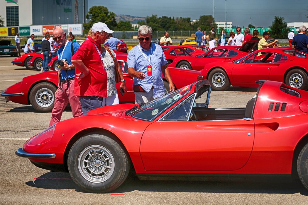 Ferrari Dino