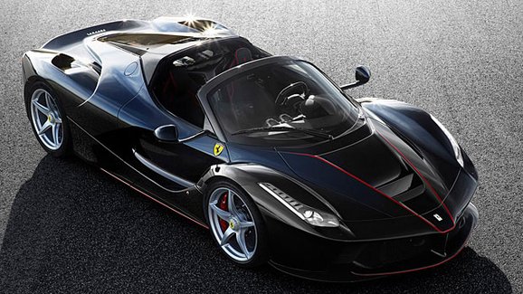 Paradox: Chcete nové Ferrari? Pak pro italskou automobilku nesmíte pracovat!