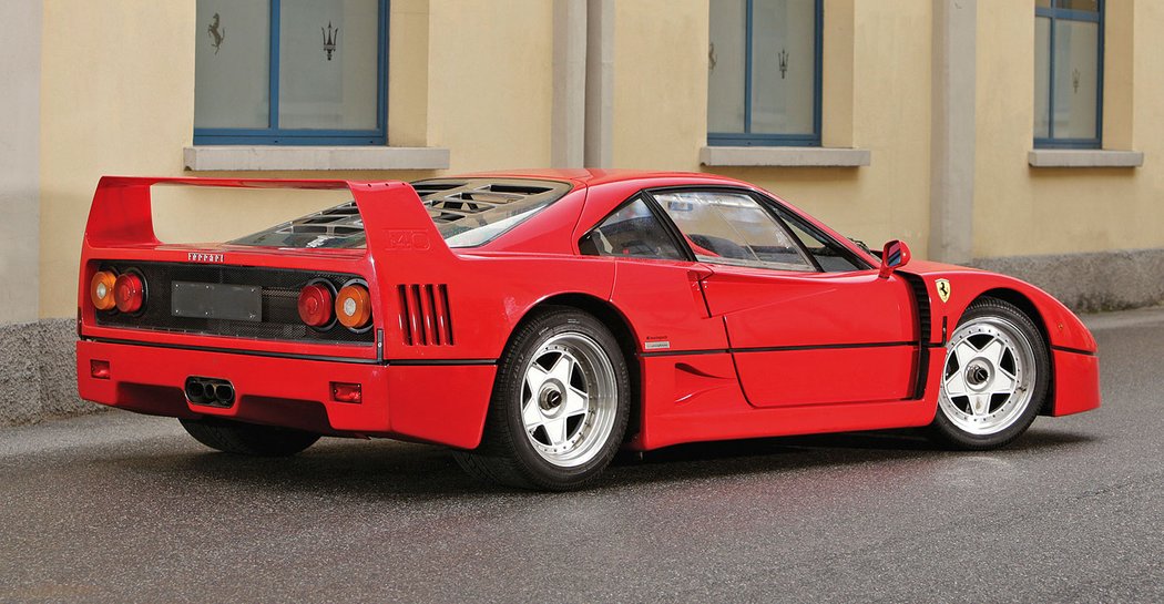 Ferrari F40 (1987-1989)