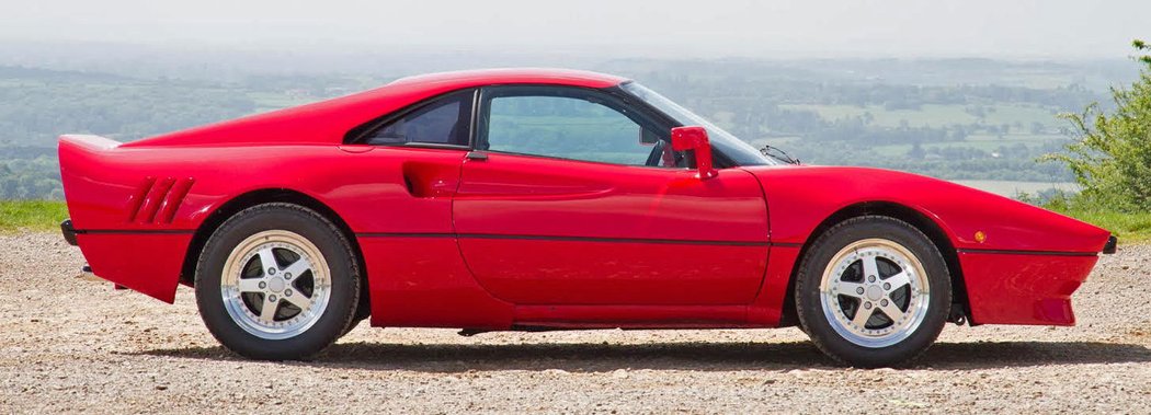 Toto Ferrari 288 GTO je ve skutečnosti Toyota MR2