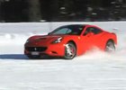Video: Ferrari California na sněhu
