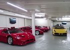 Ferrari za miliardu: David Lee se svojí sbírkou netroškaří!