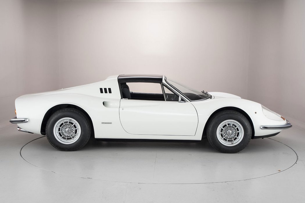 Ferrari Dino