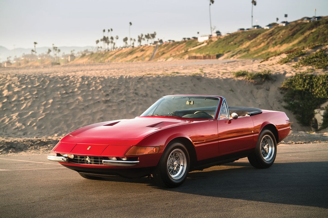 Ferrari 365 GTB/4 Spider