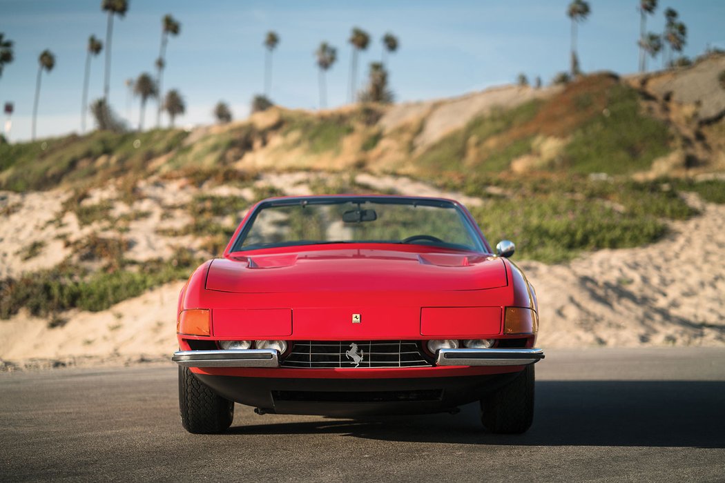 Ferrari 365 GTB/4 Spider