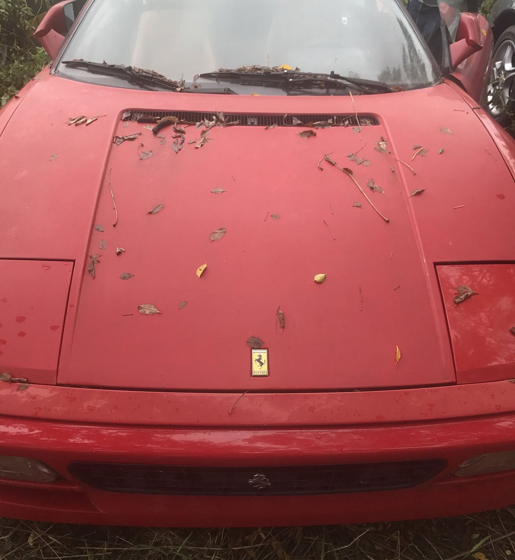 Opuštěná sbírka Ferrari