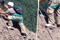 Šílené video ze slovenské ferraty: Turista po ní šplhal jen v pantoflích