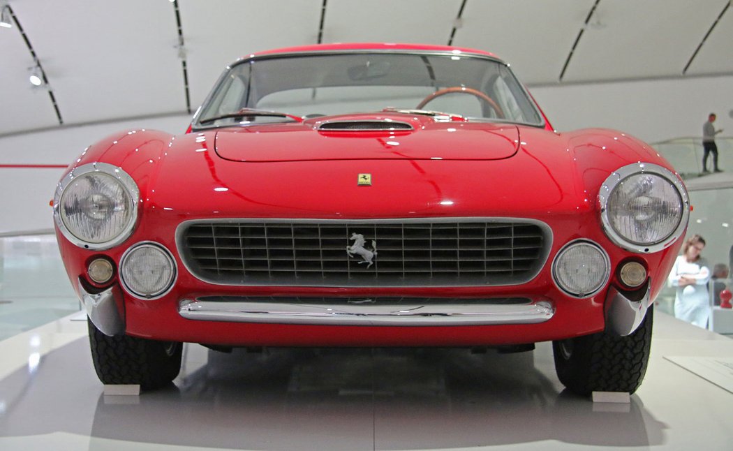 Ferrari 250 GT Berlinetta Lusso