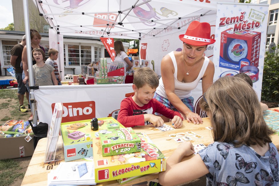 Podívejte se na záběry z loňského prvního a velmi povedeného ročníku festivalu