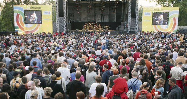 První den festivalu navštívilo 9000 lidí. Padne celkový návštěvnický rekord?