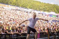 Brno roztančí hudební festivaly: Youtubeři, jihoafrická rockerka i vodní skluzavka