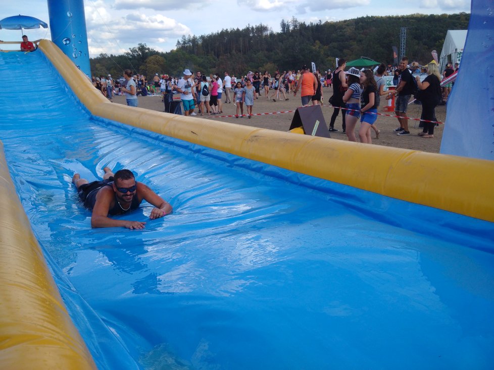 Skluzavka byla letos na festivalu poprvé.