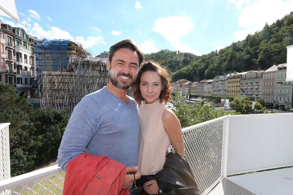 Veronika Arichteva s manželem a režisérem Biserem Arichtevem.