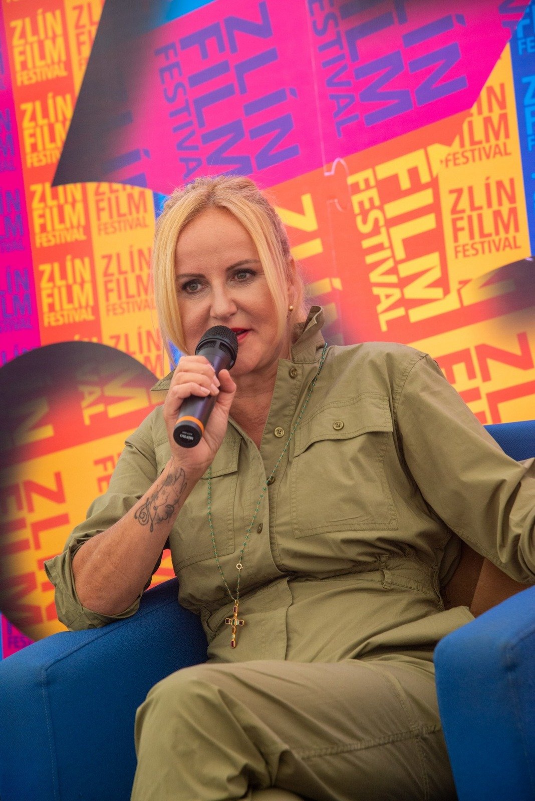 Vendula Pizingerová na filmovém festivalu ve Zlíně. 