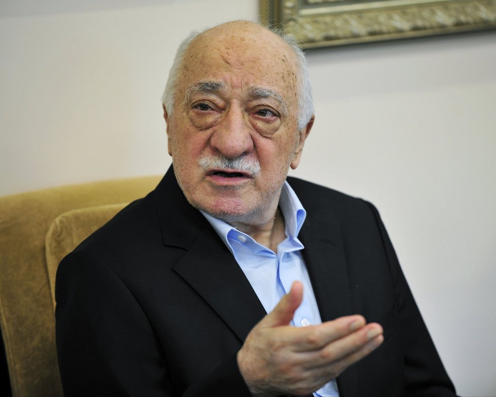 Údajný strůjce puče v Turecku Fethullah Gülen