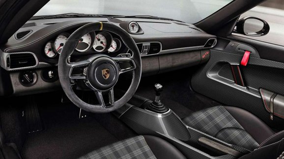 Chystá se úchvatná úprava Porsche 911 GT3, jmenuje se GTL Coupe a přijde na šílené peníze
