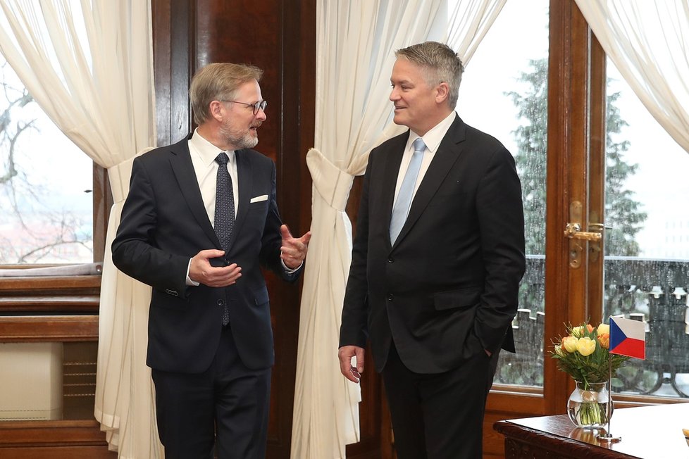 Premiér Petr Fiala (ODS) s generálním tajemníkem OECD Mathias Cormannem (30.3.2023)