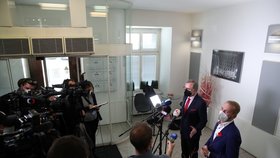 Předseda ODS Petr Fiala po jednání s prezidentem Milošem Zemanem (6.11.2021)
