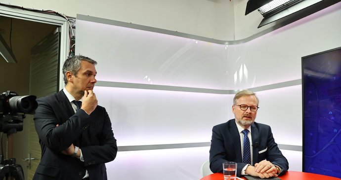 Premiér Petr Fiala (ODS) v pořadu Blesku Ptám se, pane premiére (10.11.2022)