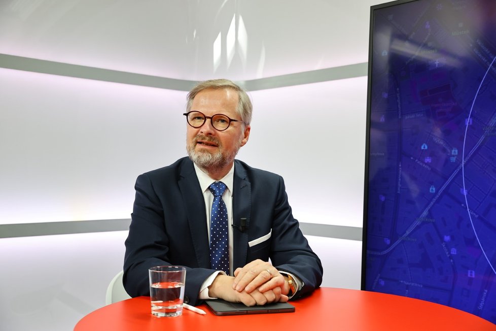 Premiér Petr Fiala (ODS) v pořadu Blesku Ptám se, pane premiére (10.11.2022)