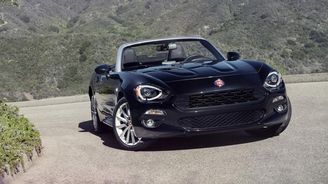 Fiat 124 Spider je delší Mazda MX-5 s přeplňovaným motorem