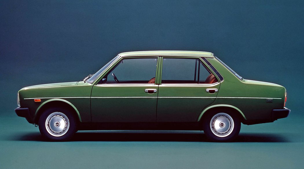 Fiat 131 Mirafiori (1974)