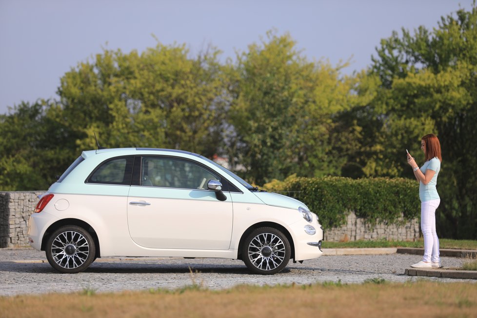 Fiat 500 1.2 Collezione: Pro slečnu ze slonoviny