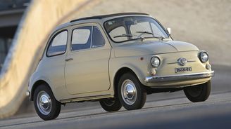 Fiat 500 je oficiálně dílem moderního umění. Najdete ho v newyorském muzeu