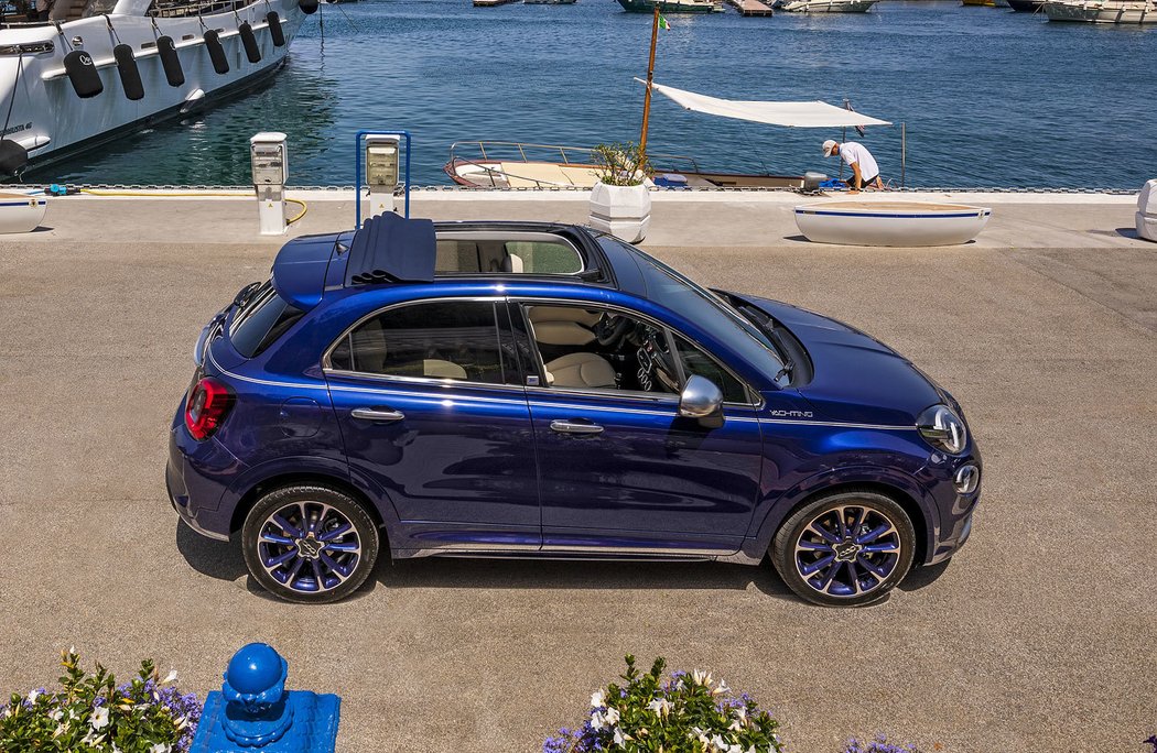 Fiat 500X Yachting