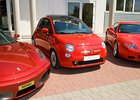Jediný Fiat 500 s geny Ferrari dorazil do Čech