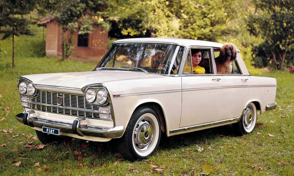 Luxusní verze Fiatu 2300 z roku 1963 nesla právem označení Lusso (luxus).