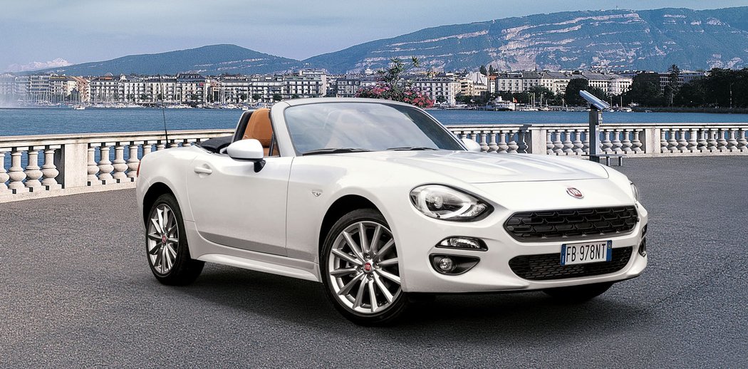 fiat novemodely video zeneva2016 roadster redakcnivideo