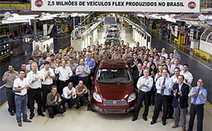 Fiat Automóveis: Po Brazílii jezdí už na etanol 2,5 milionu Fiatů
