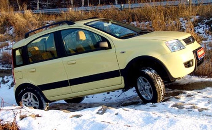 TEST Fiat Panda 4x4 - SUV za hubičku