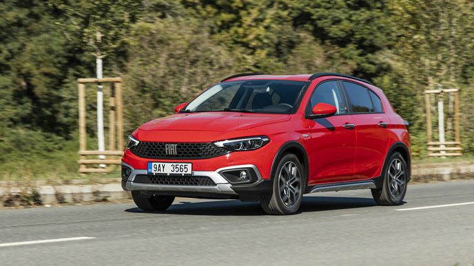 Fiat Tipo 1.5 GSE T4 MHEV RED Fiat Tipo 1.5 GSE T4 MHEV RED