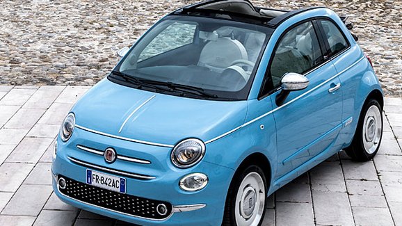 Fiat oslavuje šedesátiny plážové 500 Jolly. Dvakrát a stylově!