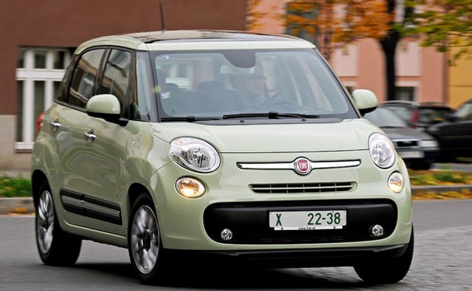 Fiat ukončí expanzi modelové řady 500. Teď je na řadě Panda