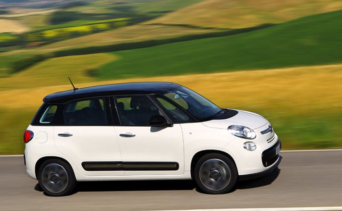 V Itálii prodej aut už 40 měsíců klesá, v čele je trio Fiatů