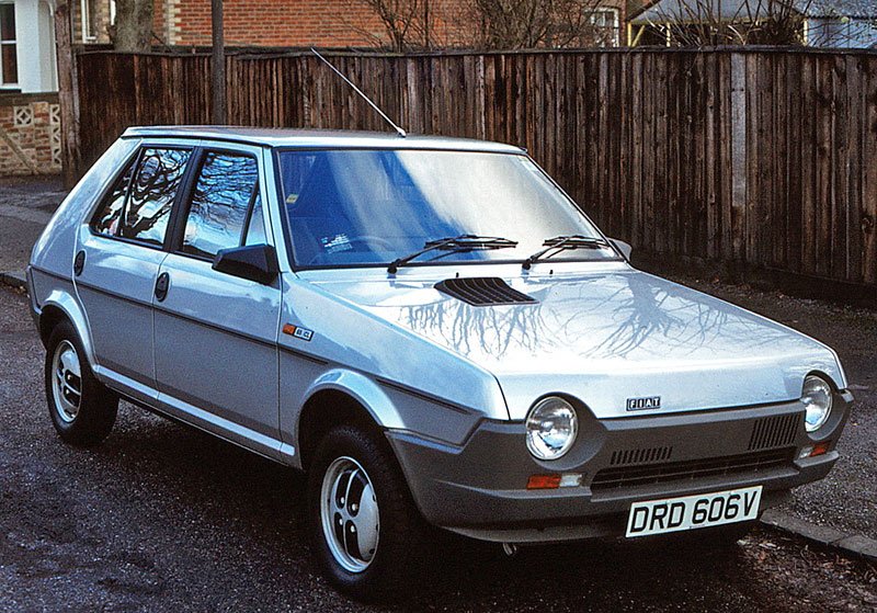 Fiat Strada UK (1979)