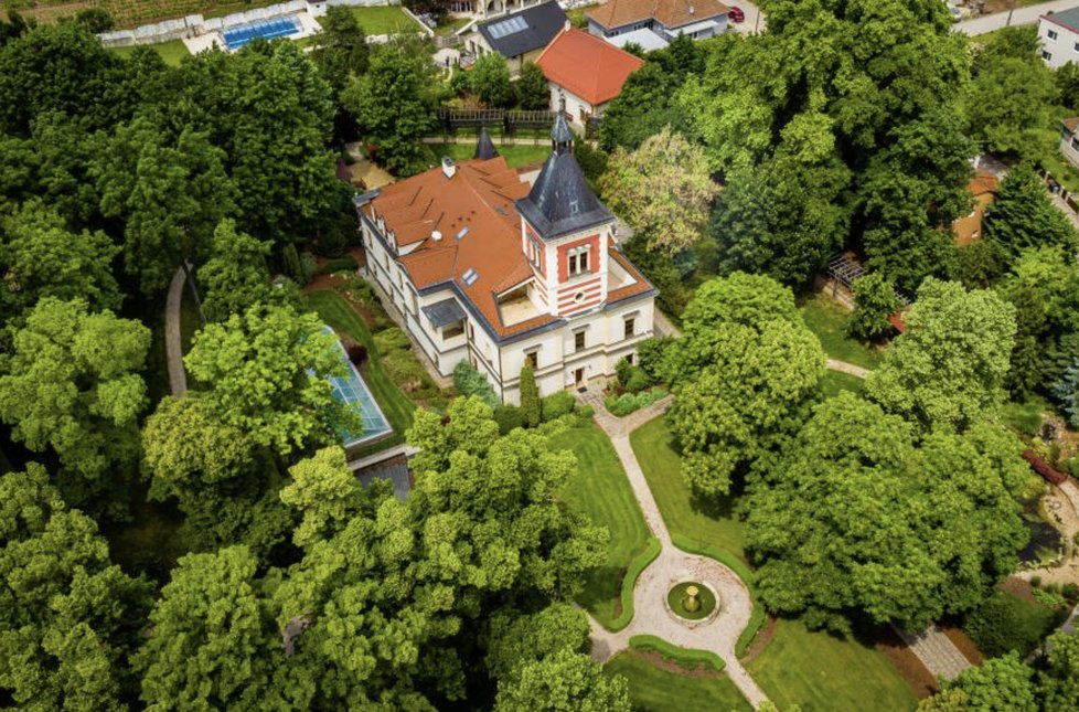 Zámeček ve Vinosadech poblíž Bratislavy, ve kterém bydlí slovenský expremiér Robert Fico