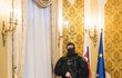 Slovenský premiér Robert Fico ukázal na tiskové konferenci k vraždě novináře milion eur