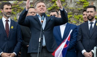 Nový premiér, strašení Sorosem i přetlak konzervativců. Slovensko zažije bolestivou kampaň