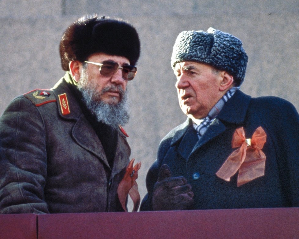 Fidel Castro a sovětský ministr zahraničí Andrej Gromyko v Moskvě v prosinci 2011